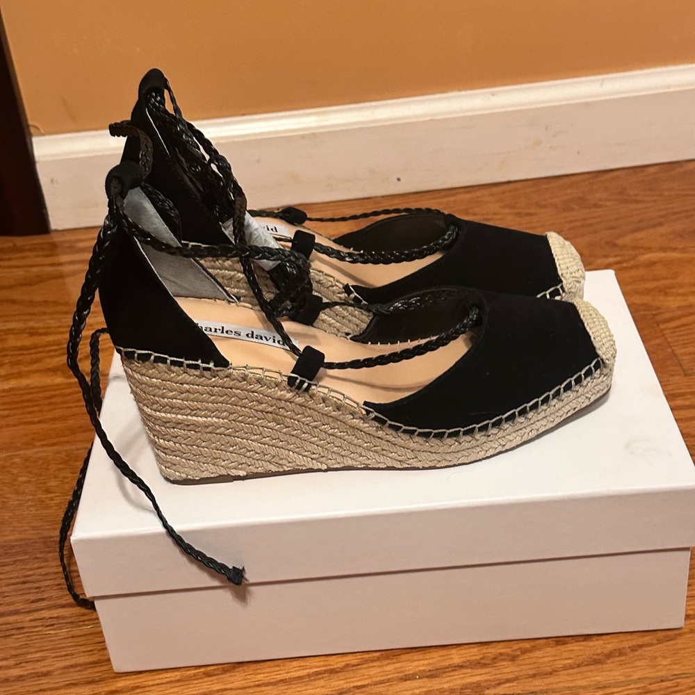 Charles David Black Espadrille Wedge Sandals